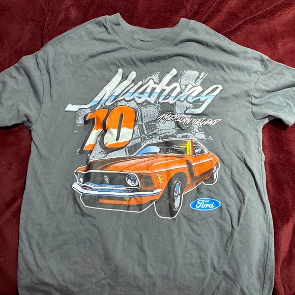 Tops - grey graphic tee